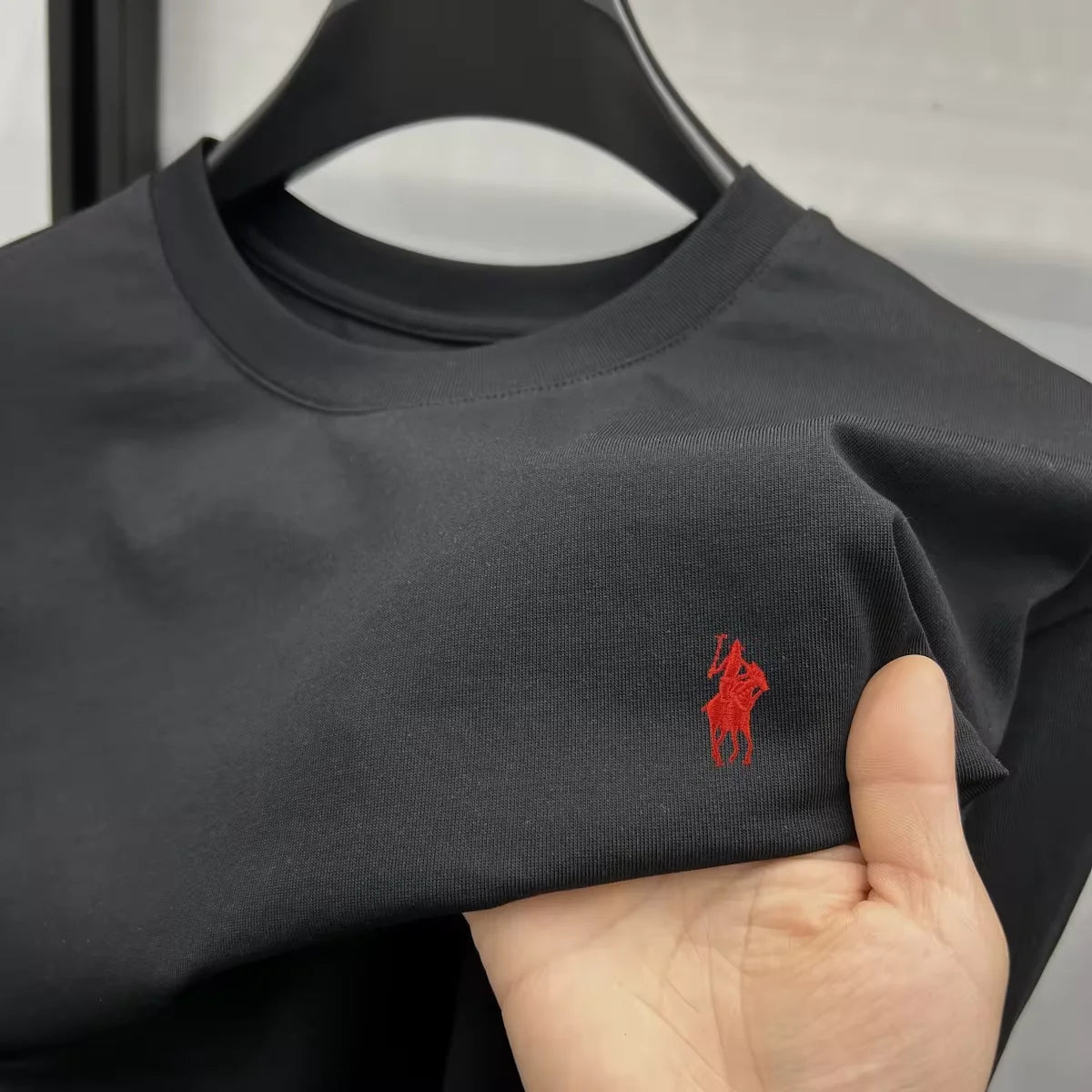 T-Shirt Homme 100 % Coton à Logo Brodé Cheval – Manches Courtes, Col Rond & Tissu Respirant - 14 Couleurs & 5 Tailles