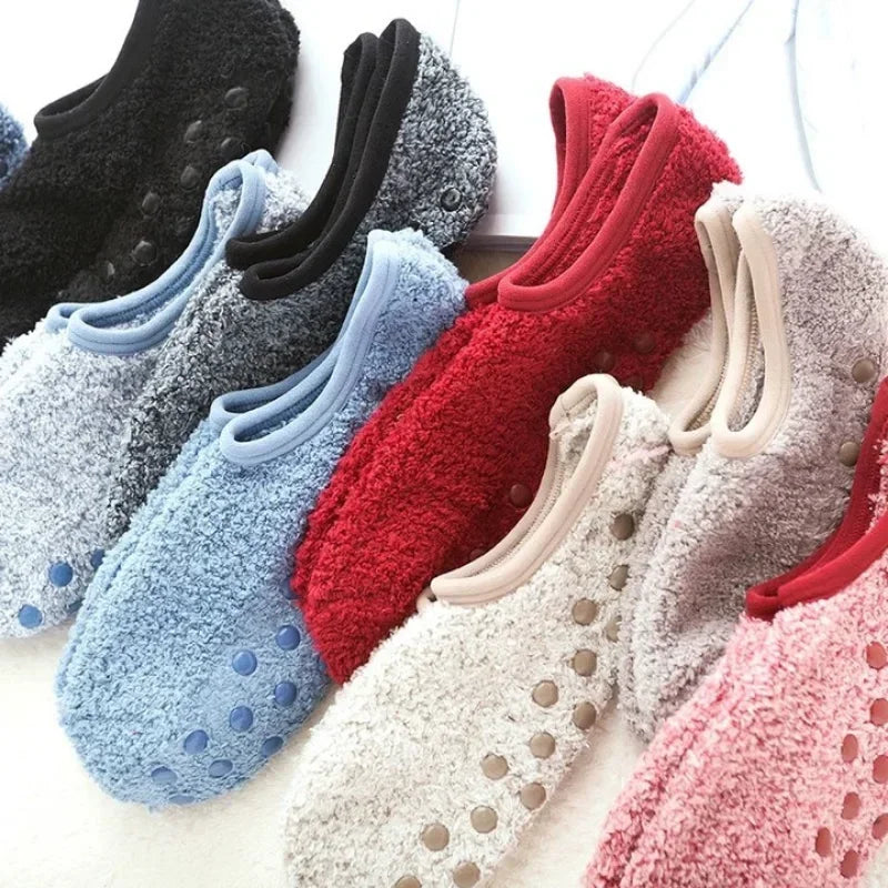 3x Paires de Chaussettes en Peluche Antidérapantes