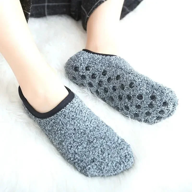 3x Paires de Chaussettes en Peluche Antidérapantes