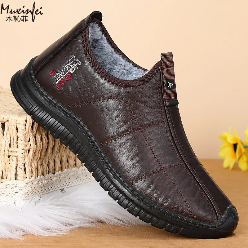Chaussures d’Hiver Homme Fourrées en Similicuir – Imperméables, Chaudes & Antidérapantes – Grandes Tailles