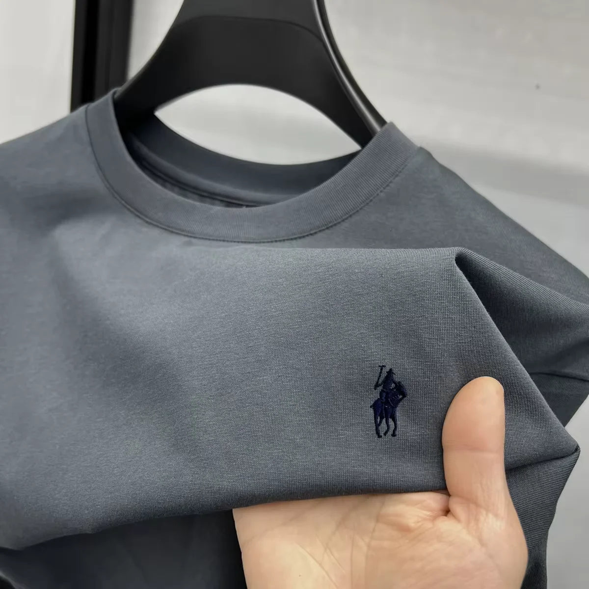T-Shirt Homme 100 % Coton à Logo Brodé Cheval – Manches Courtes, Col Rond & Tissu Respirant - 14 Couleurs & 5 Tailles